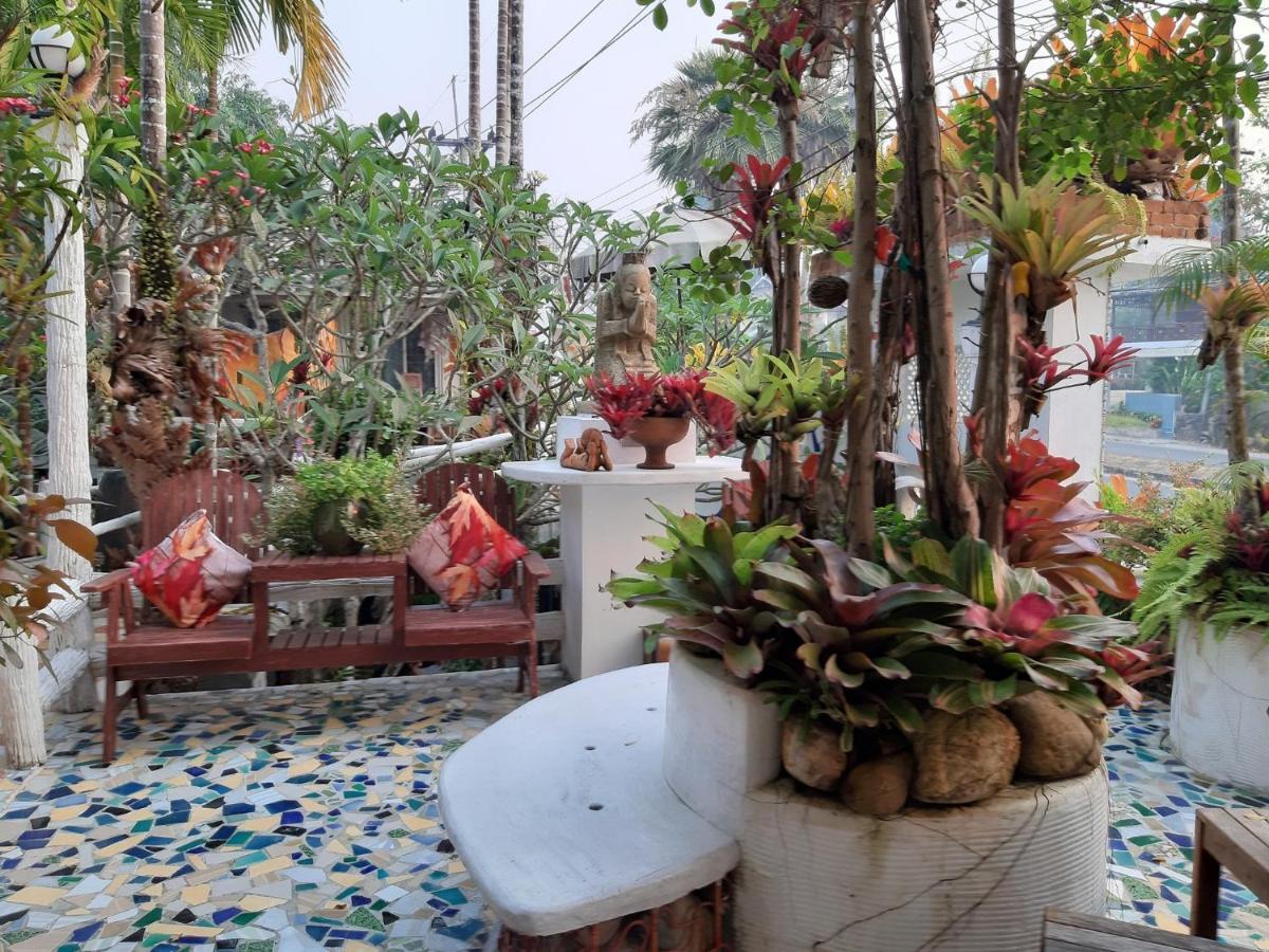 Banthorphan Resort Sangkhla Buri Exteriör bild