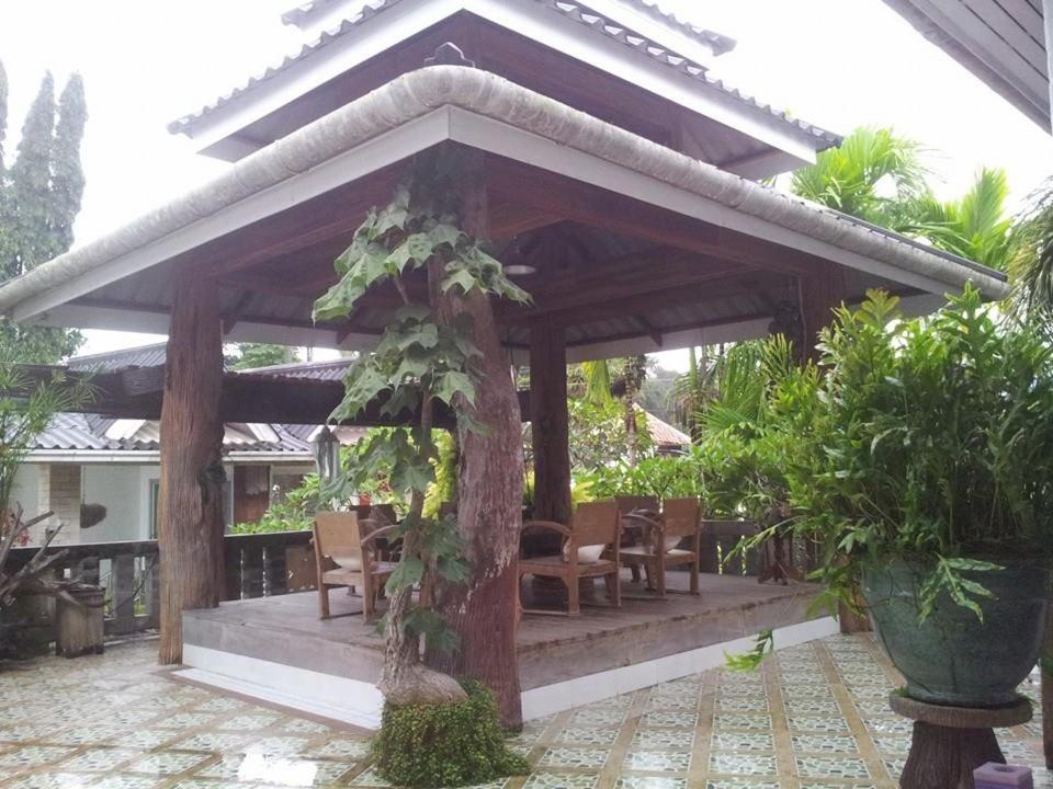 Banthorphan Resort Sangkhla Buri Exteriör bild